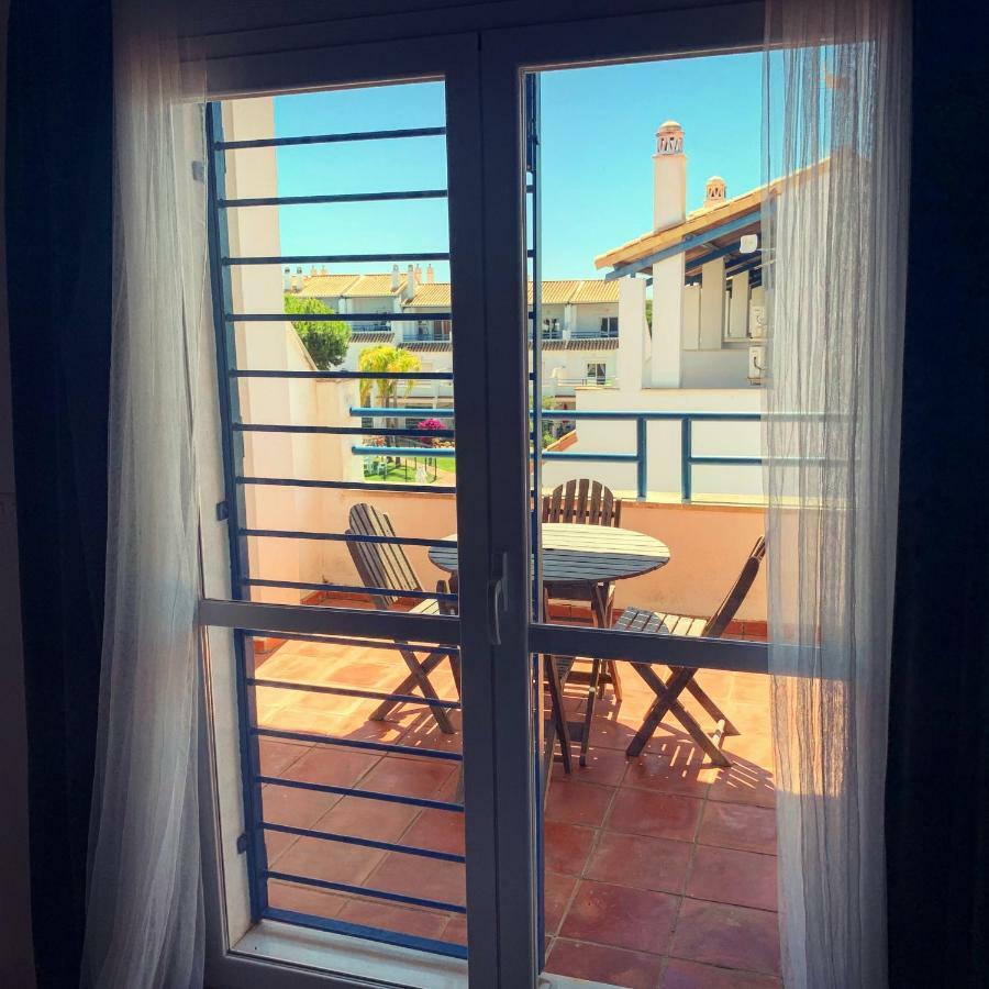 Fantastic 3-Bedroom Holiday Home Including Tennis And Pool Near Golf Course El Portil Exterior photo