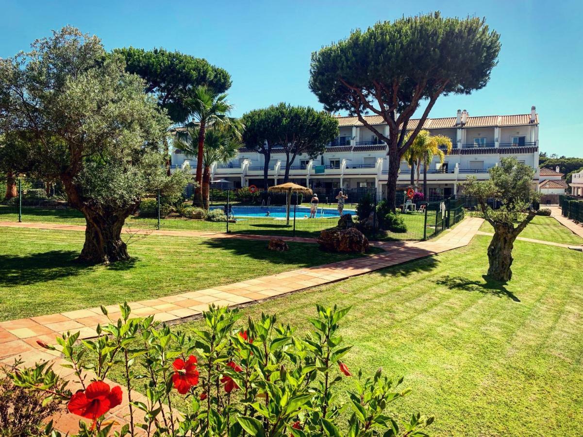 Fantastic 3-Bedroom Holiday Home Including Tennis And Pool Near Golf Course El Portil Exterior photo